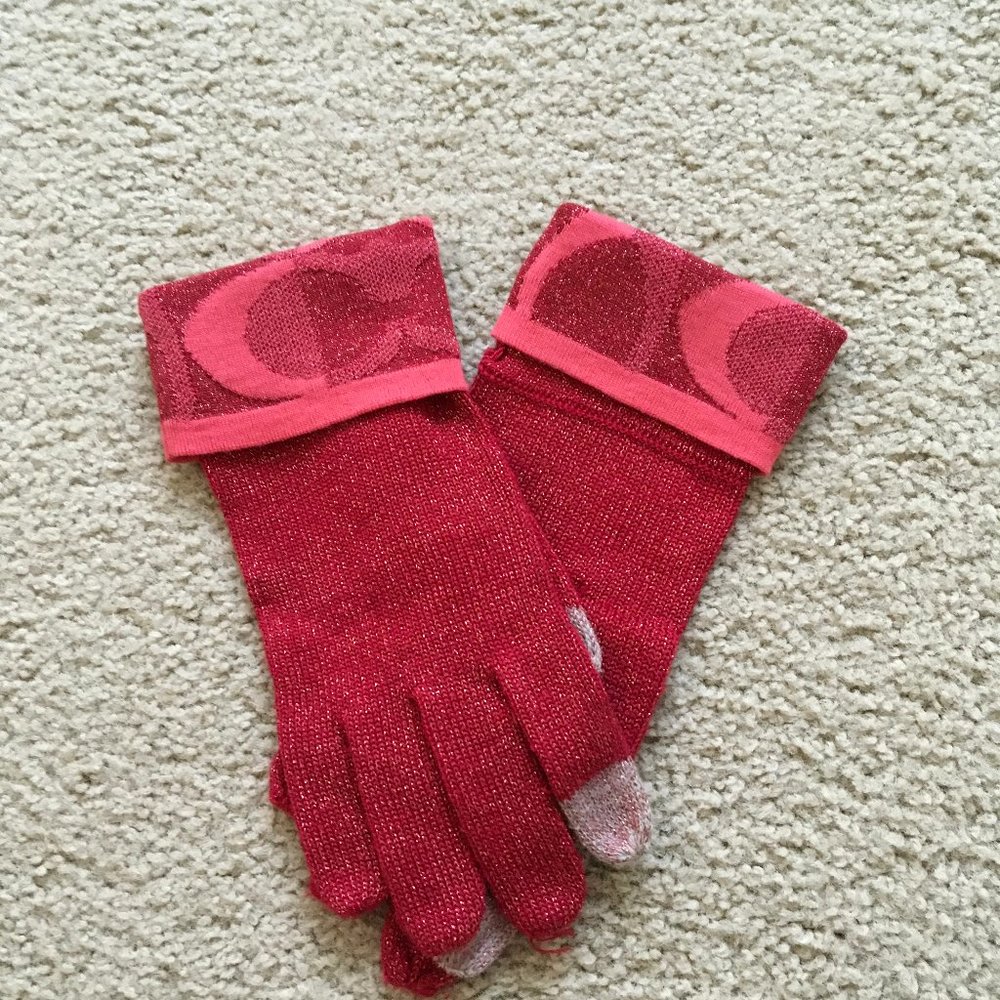 Authentic women’s Coach Signature Gloves